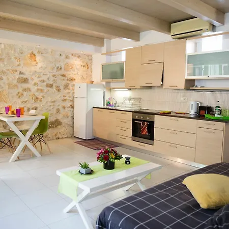 Apartament Ac Homes Christos *